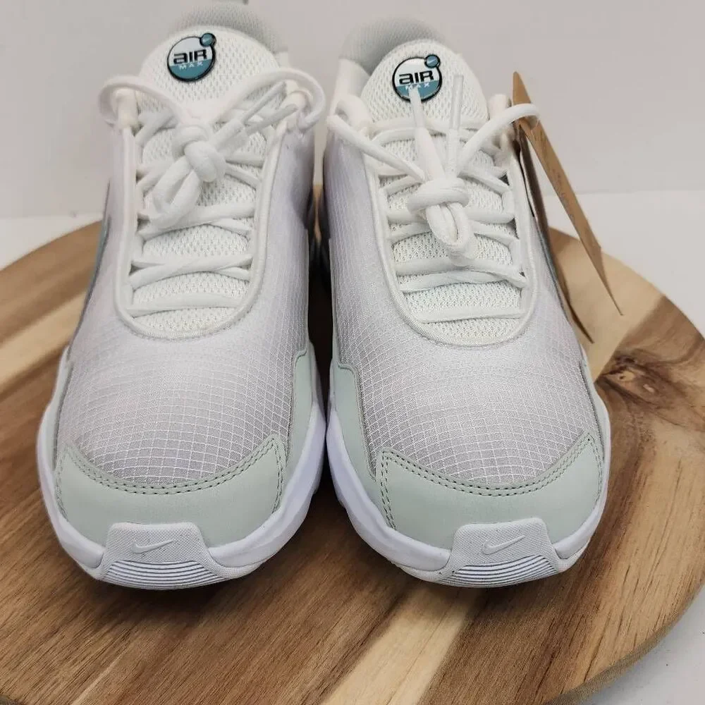 Nike Air Max Nova Size 6Y / Womens 7.5 White Silver